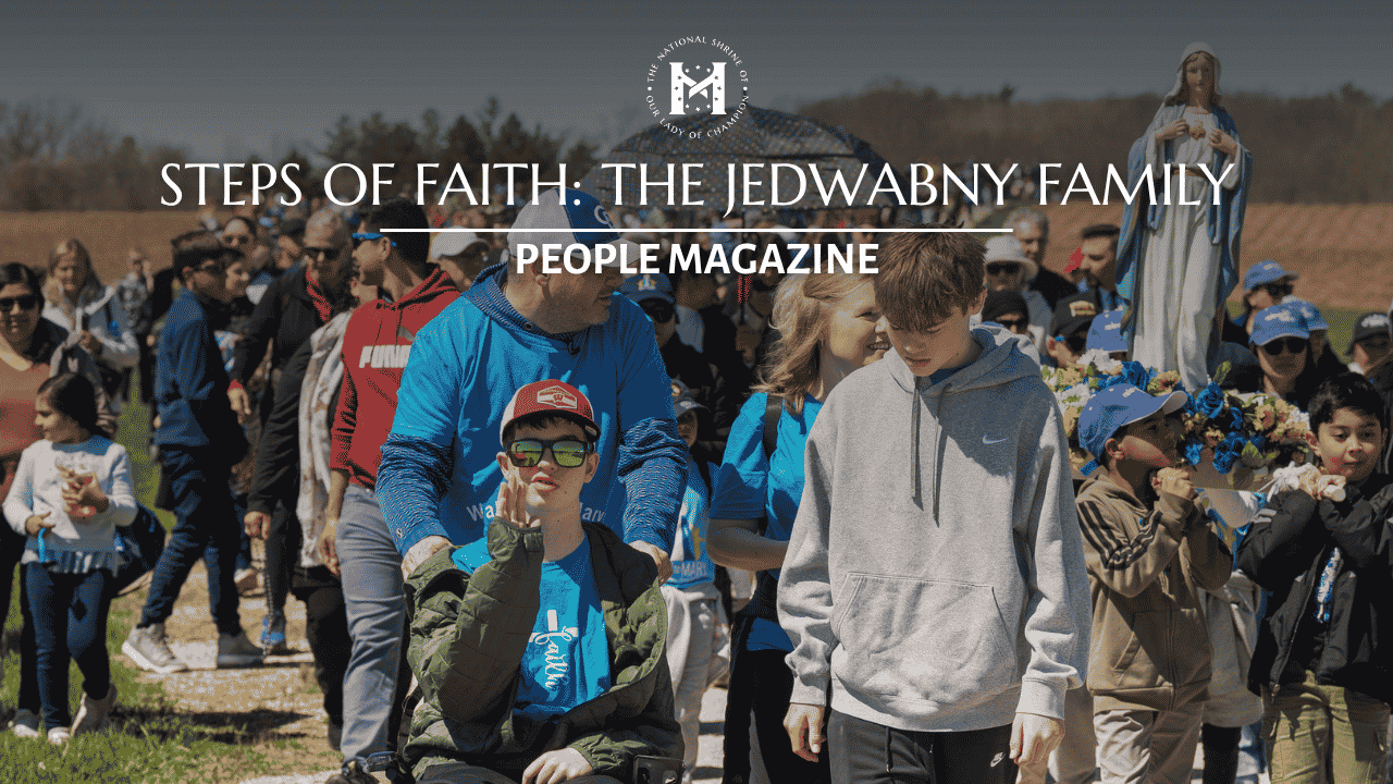 Brett Jedwabny waving to camera at Walk to Mary